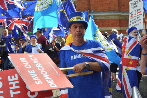 Brexit march against Boris Johnson's coup