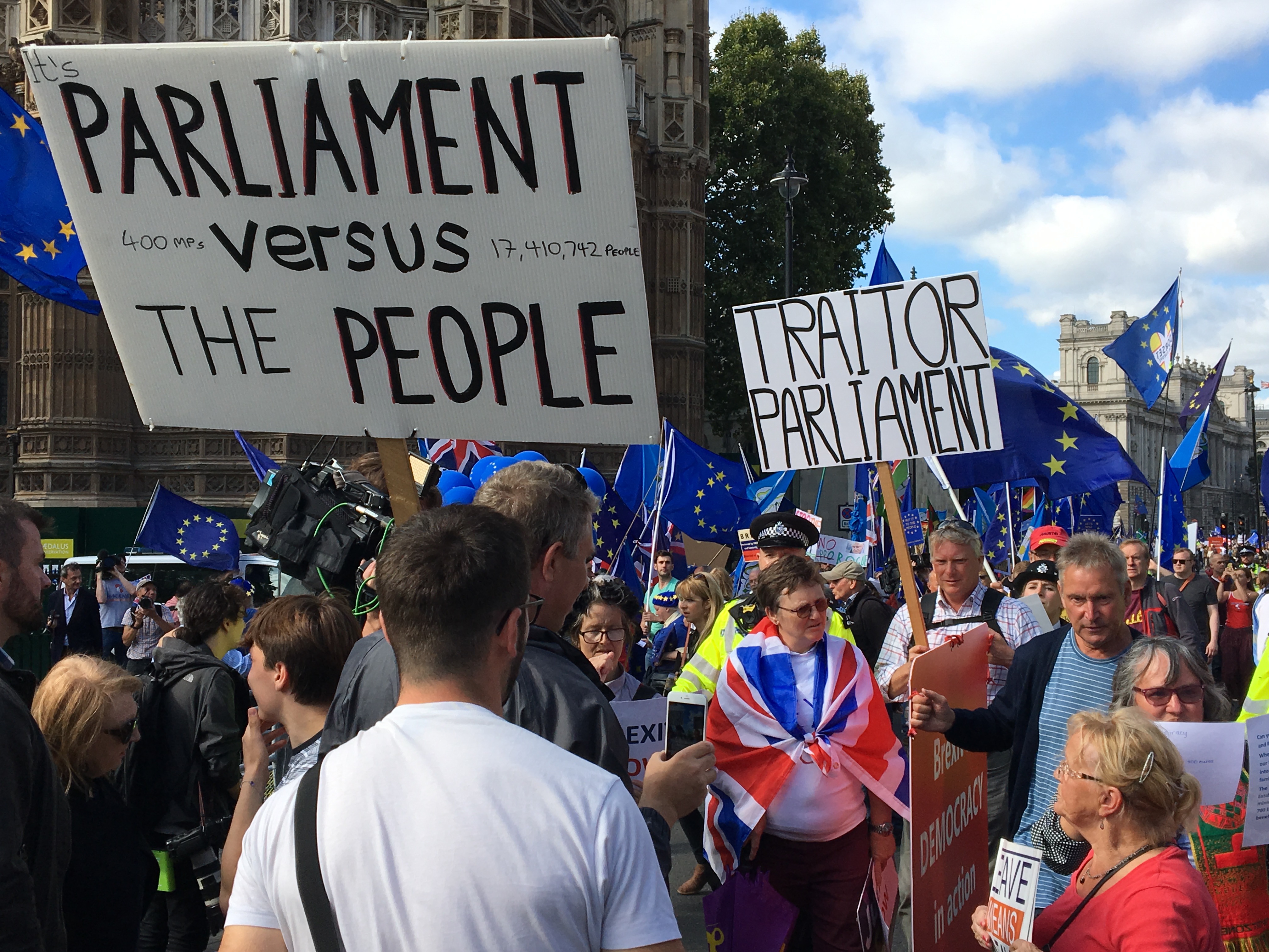 Brexit march against Boris Johnson's coup